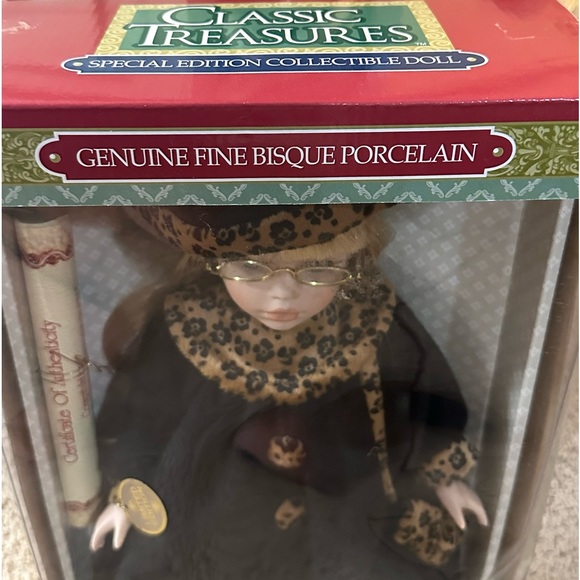 New in box Genuine bisque porcelain doll. - Picture 4 of 6